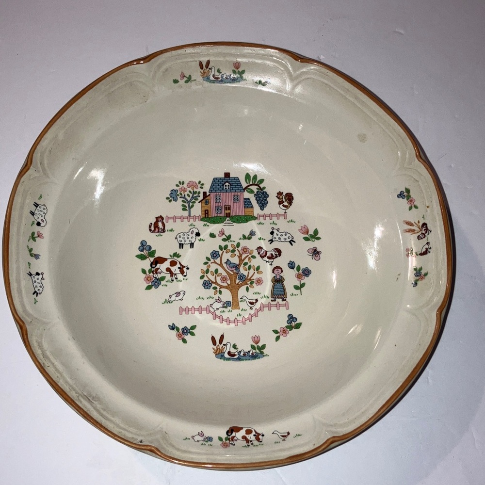 Vintage Country Home Rustic Cream Serveware Bowl with‎ Farmhouse Design 9”